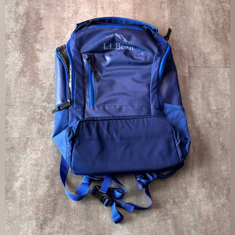 LL Bean Travelling Backpack Waterproof Blue Hiking